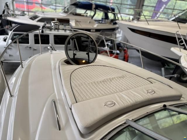 Crownline 250 CR, Bj. 2007 bei Yachtagentur Döring