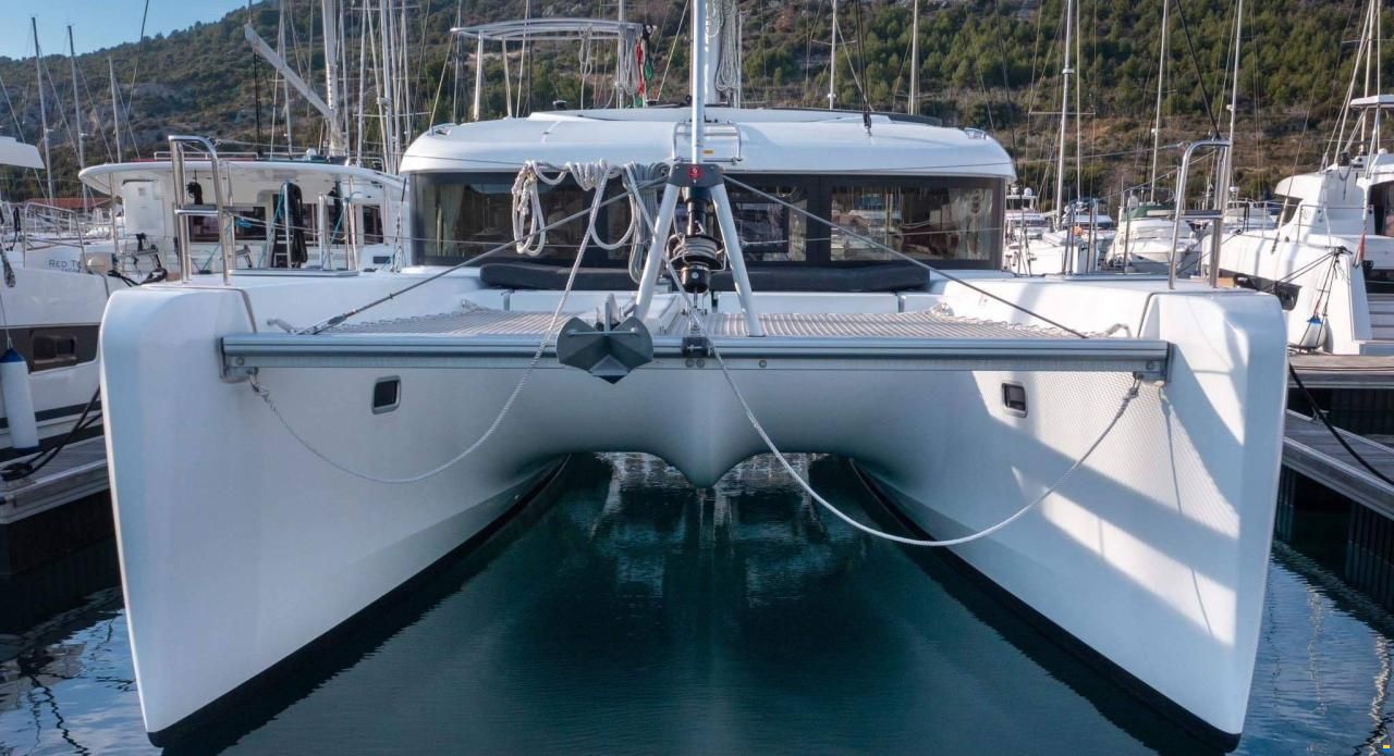 Lagoon 40