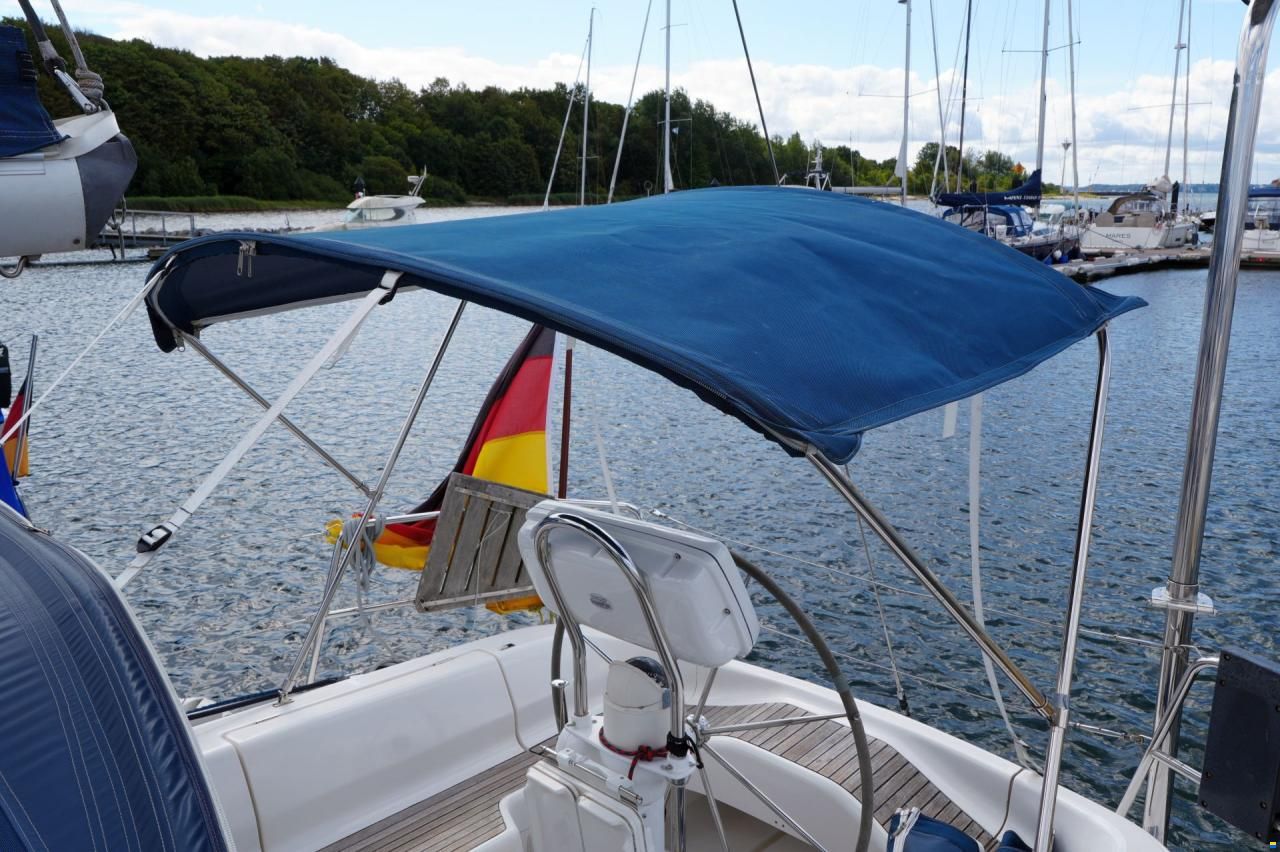 Dufour 38 Classic