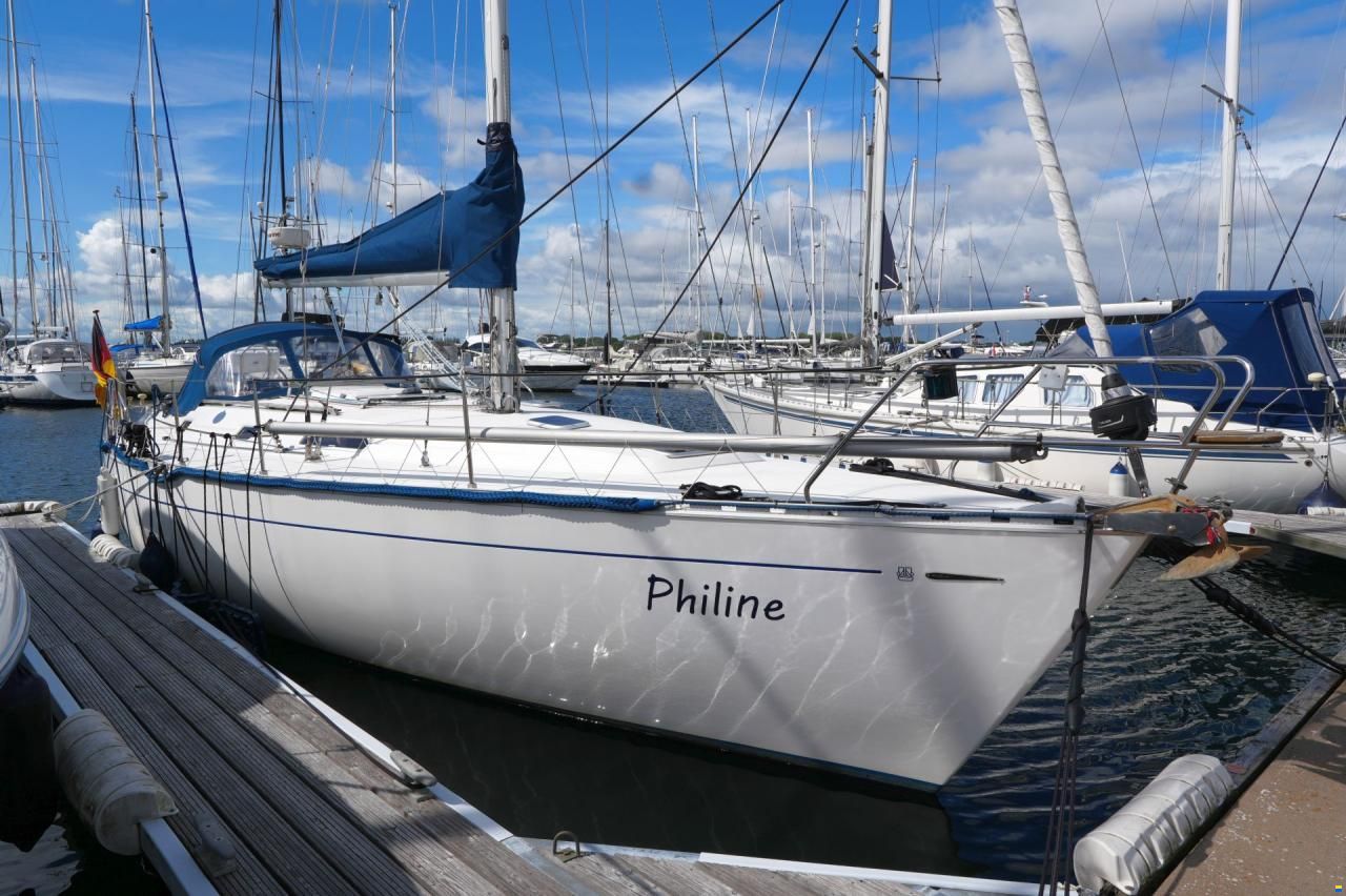 Dufour 38 Classic