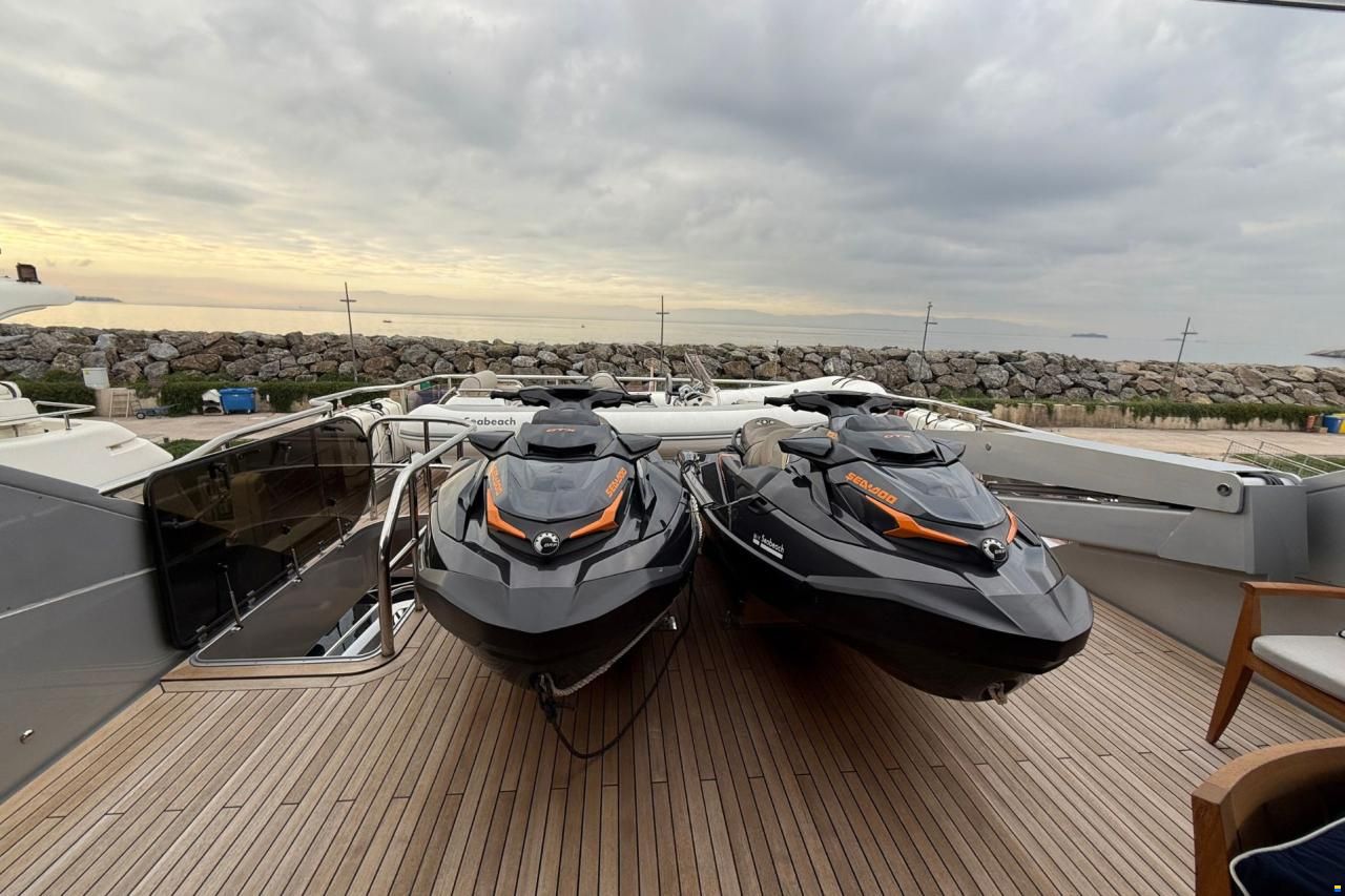 Princess 32M
