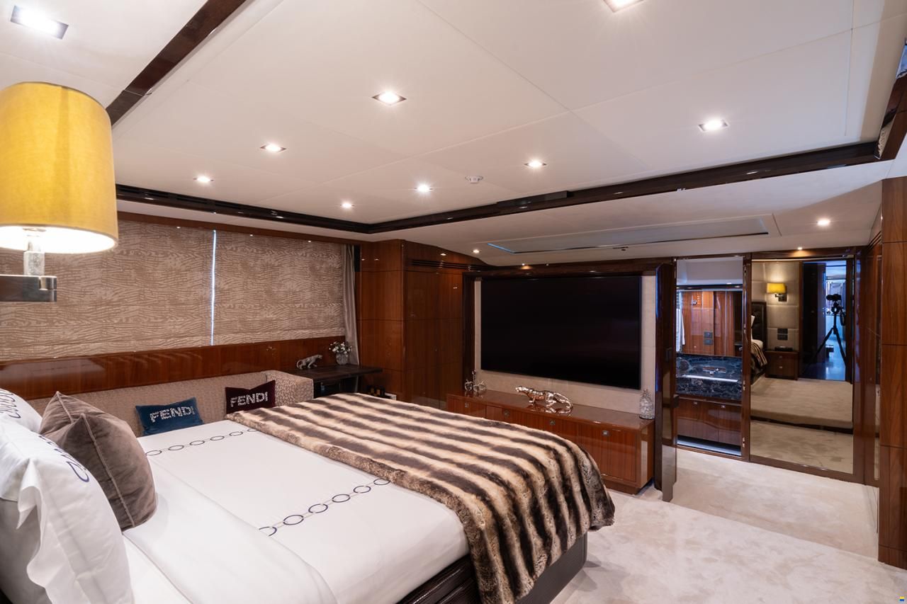 Princess 32M
