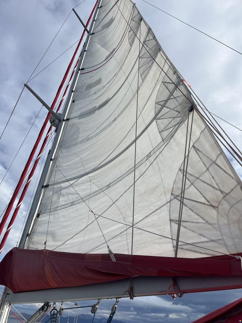 Alubat OVNI 395