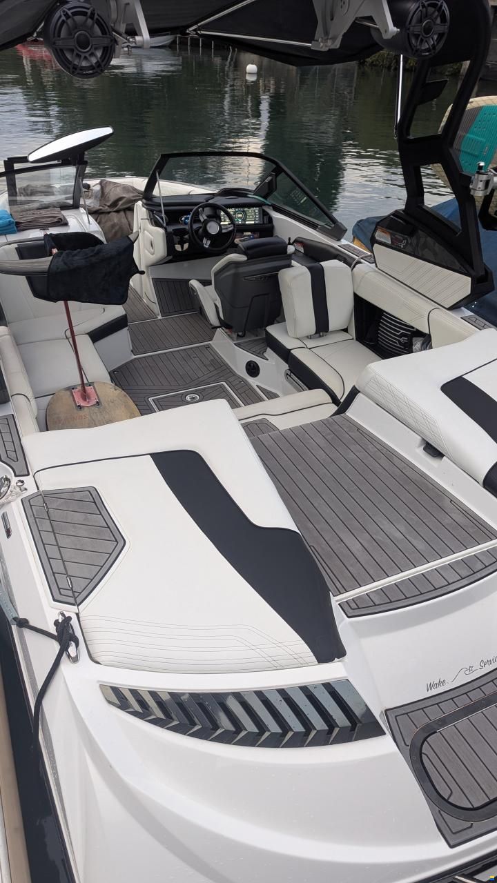 Nautique G21