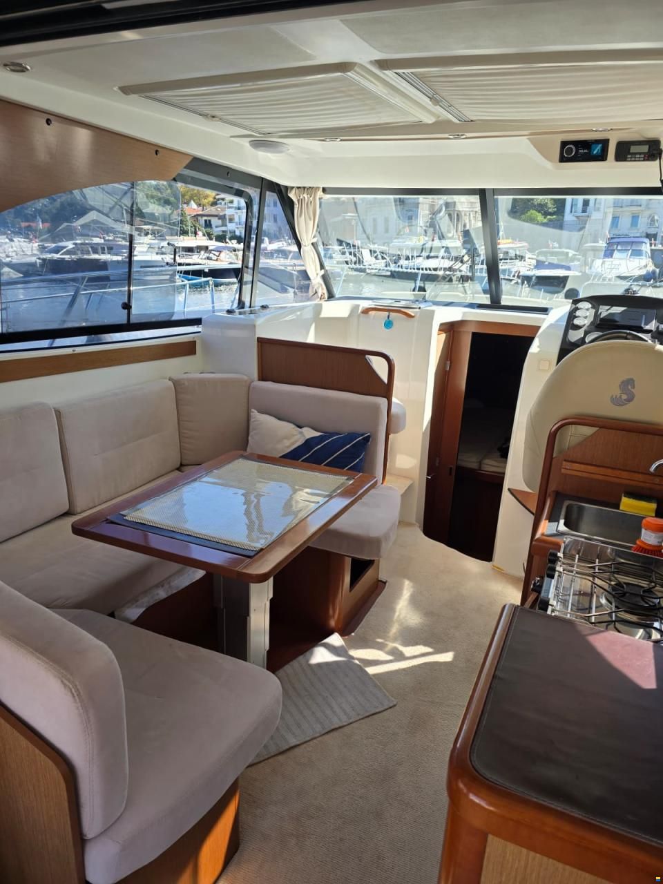 Beneteau Antares 30