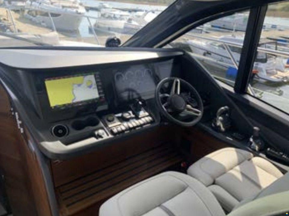 Princess V55