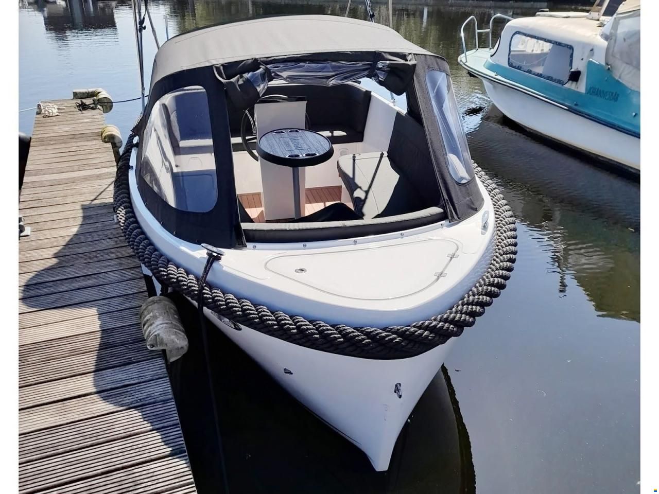 Maxima 600