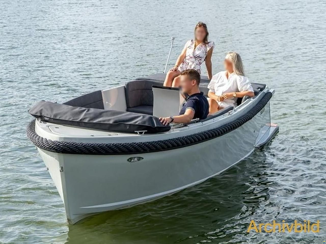 Maxima 600
