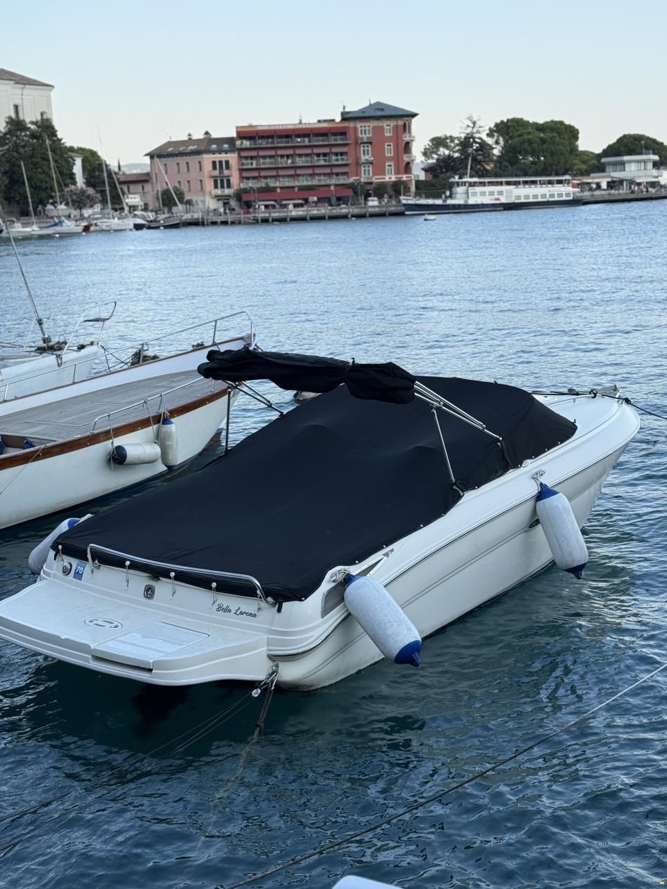 Sea Ray 220 Sun Sport Europe (SSE)