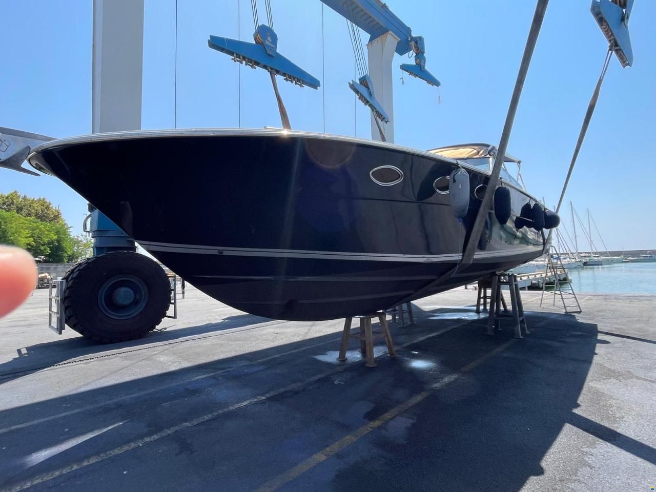 Tornado 38 Flush Deck