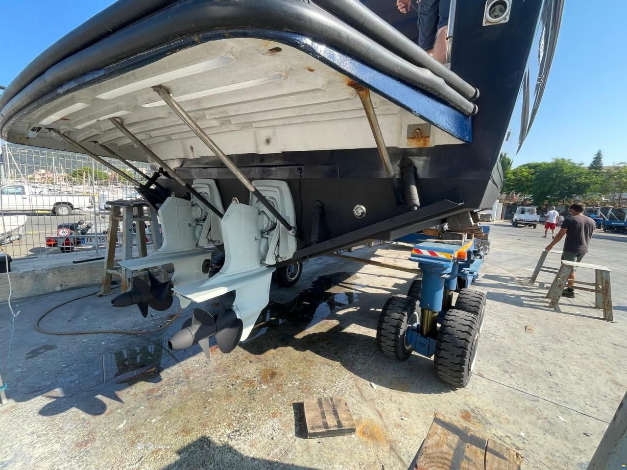 Tornado 38 Flush Deck