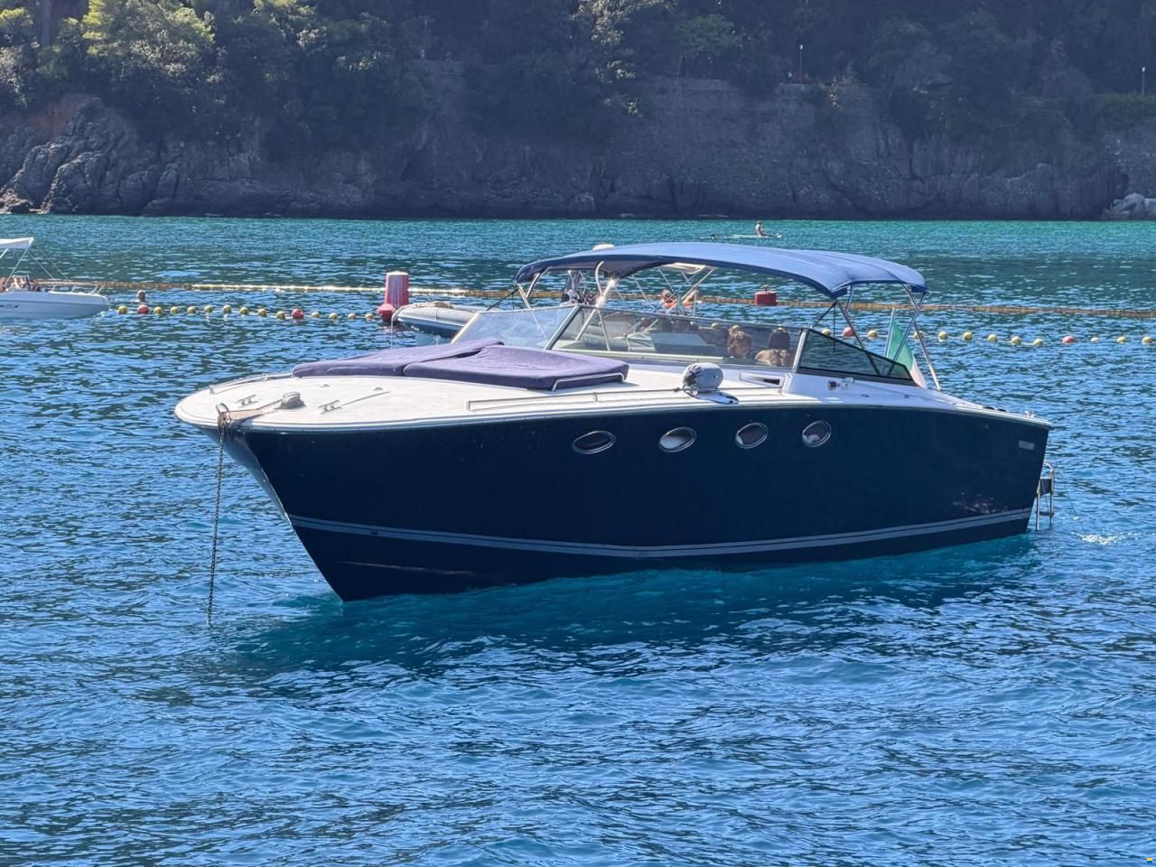 Tornado 38 Flush Deck