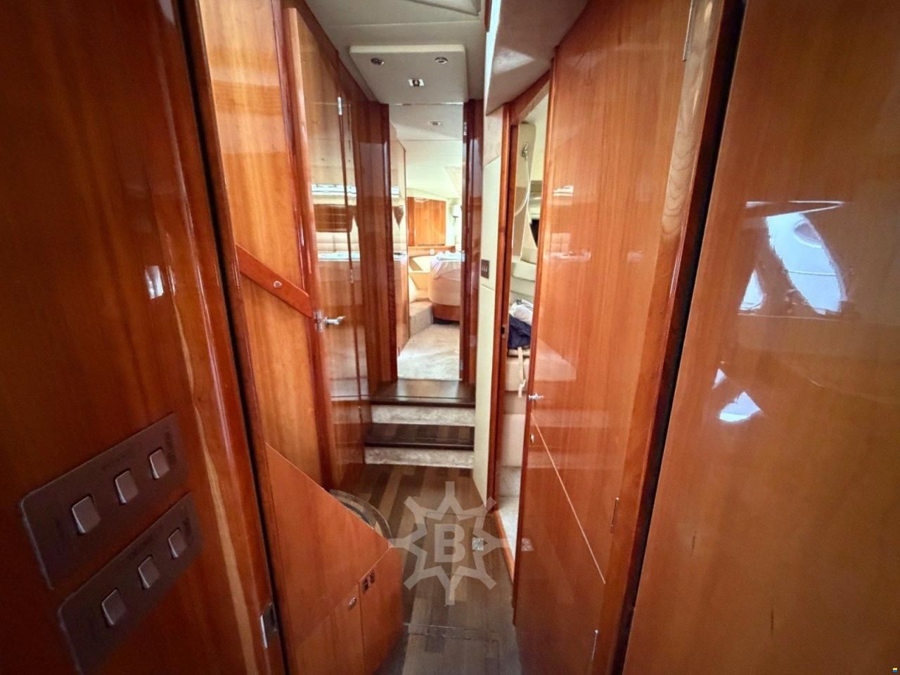 Sealine T 60