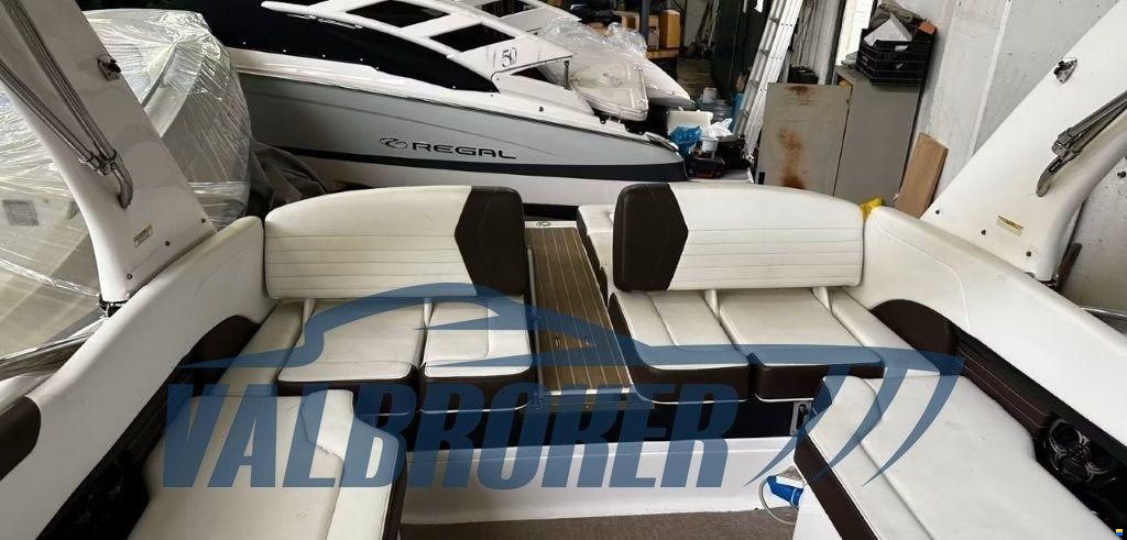 Regal Marine 2500