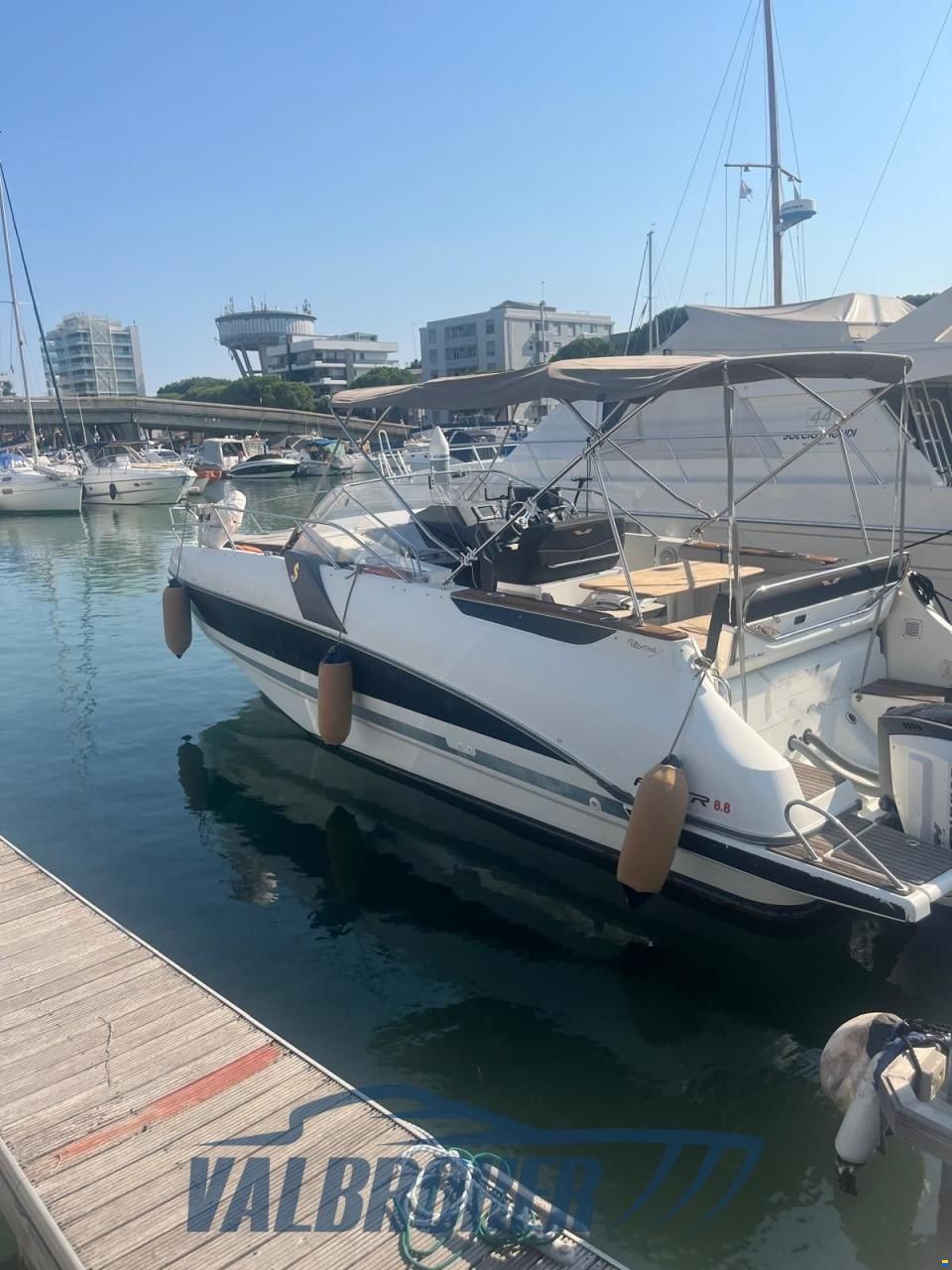 Beneteau FLYER 8.8 Sundeck