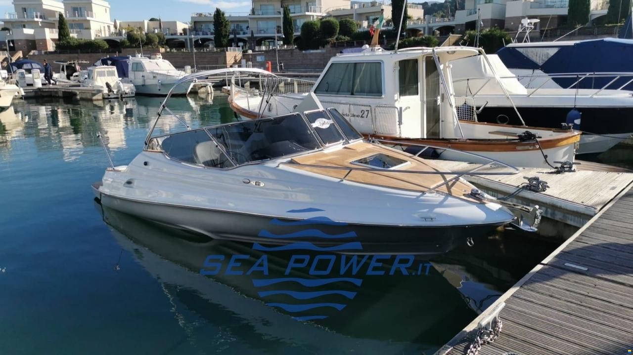 Regal Marine 2119