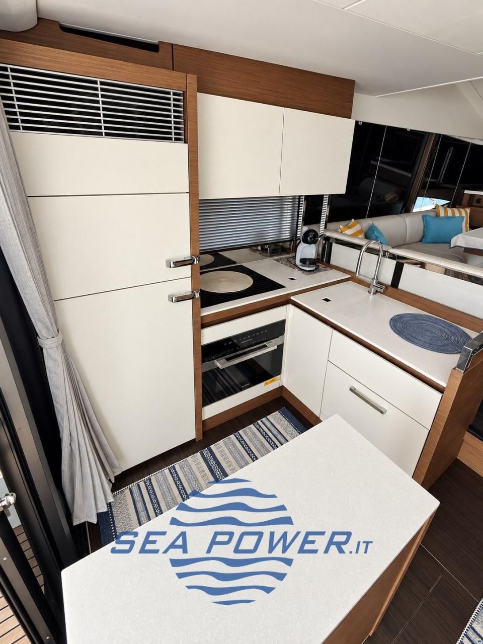 Prestige 520