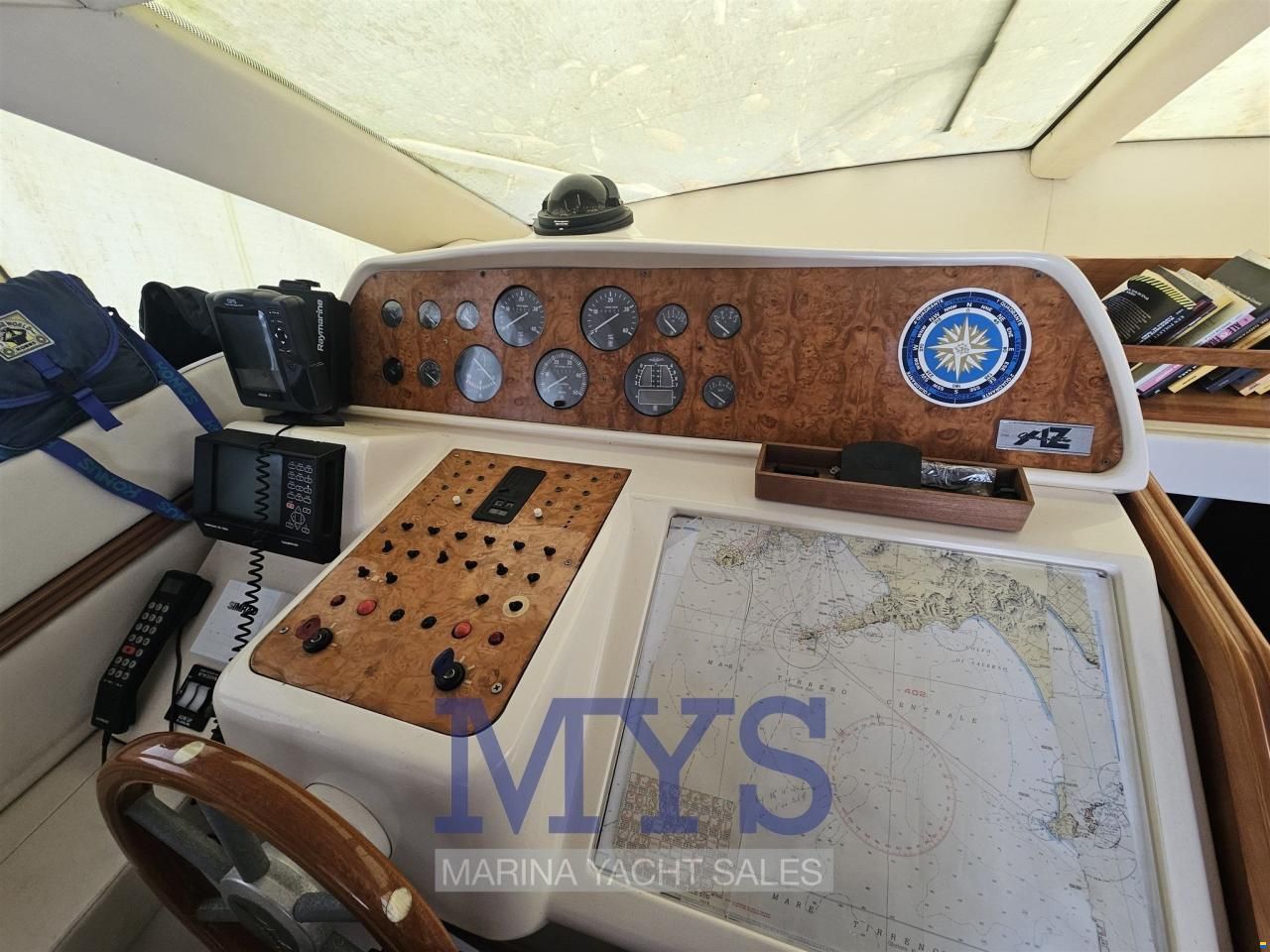 Azimut 43