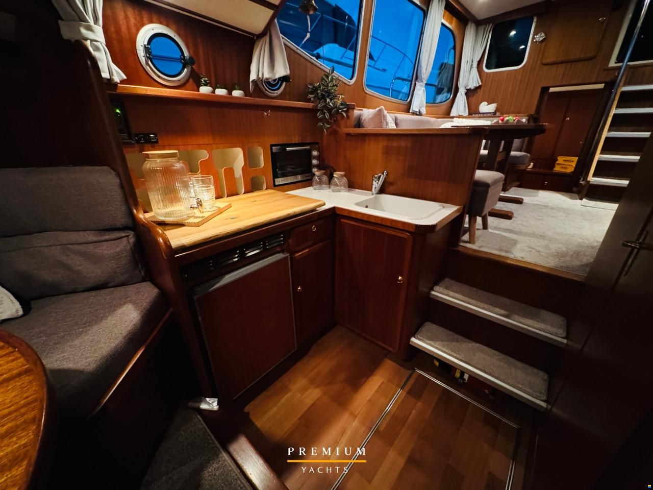Linssen Dutch Sturdy 320AC