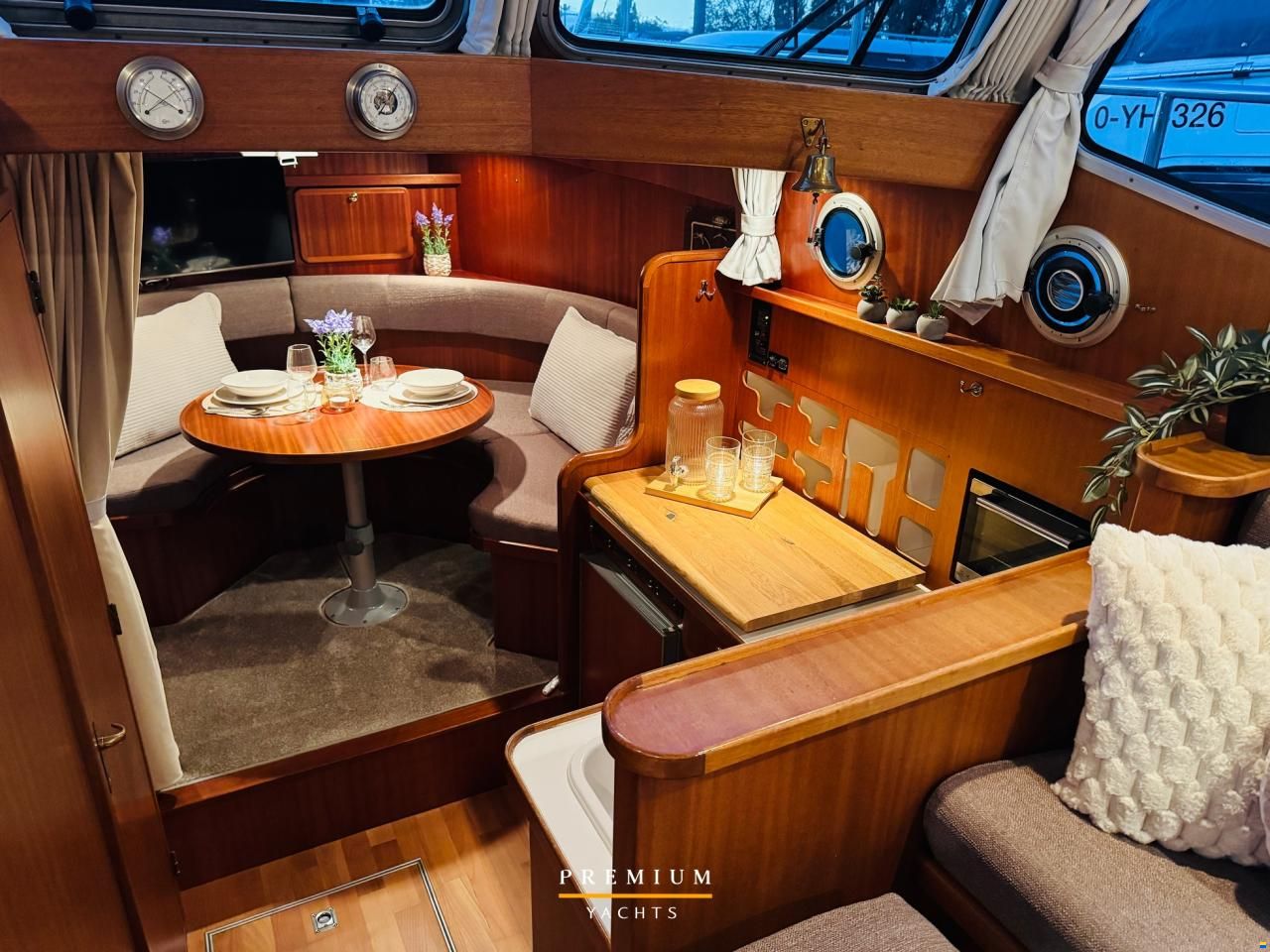 Linssen Dutch Sturdy 320AC
