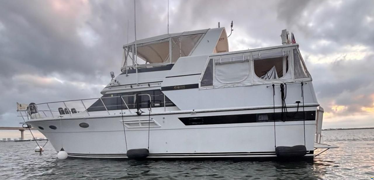 Californian 48 Sundeck