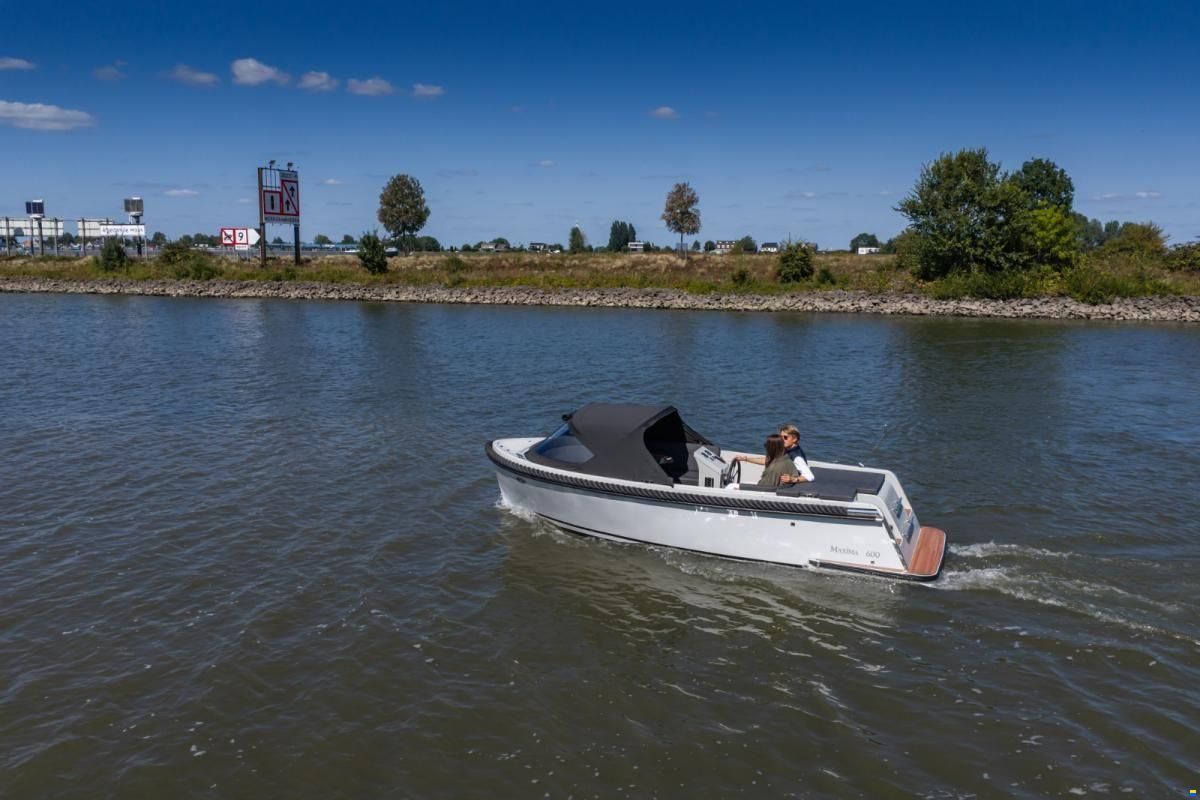 Maxima 600