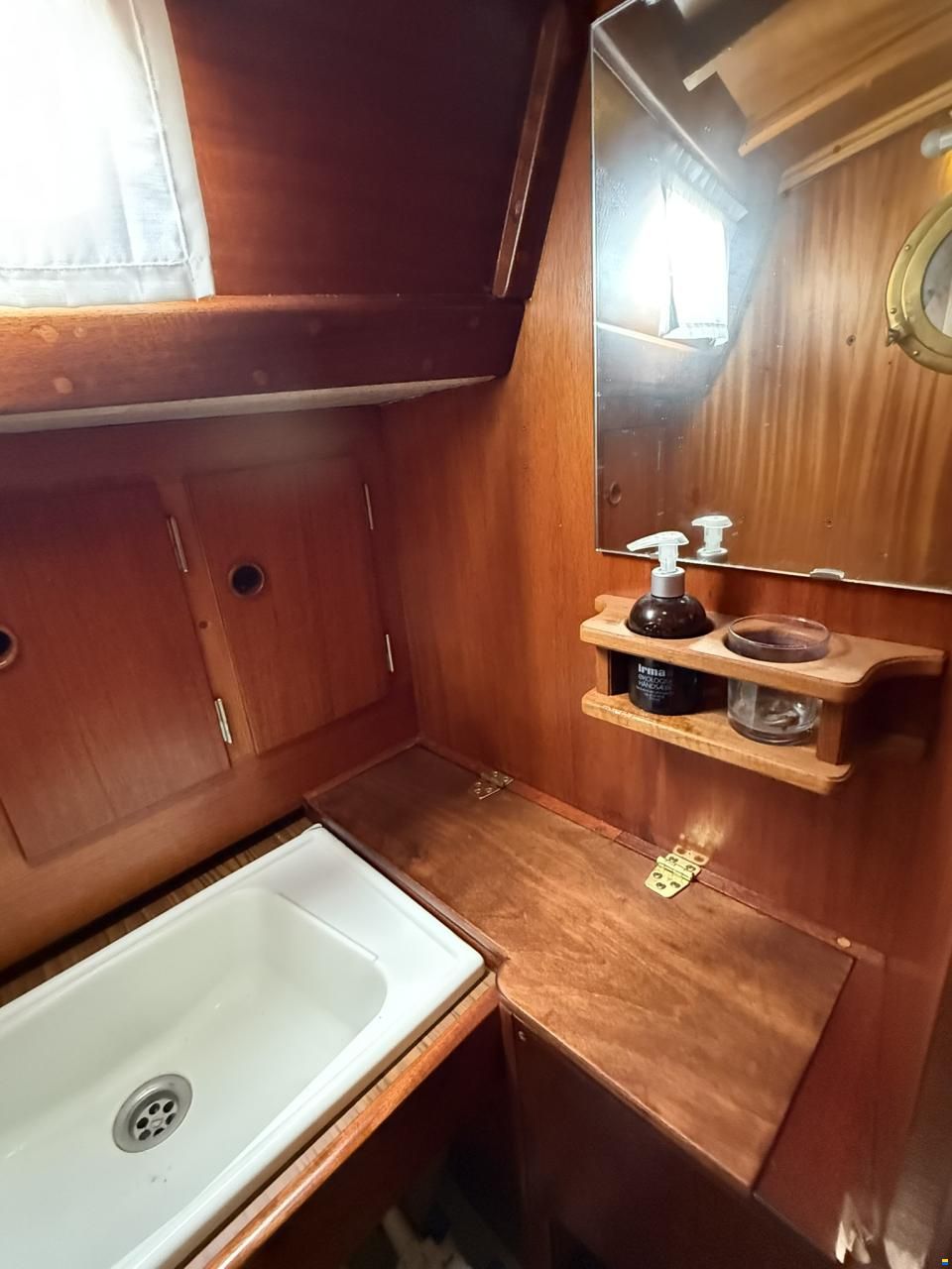 Vind&ouml; 40
