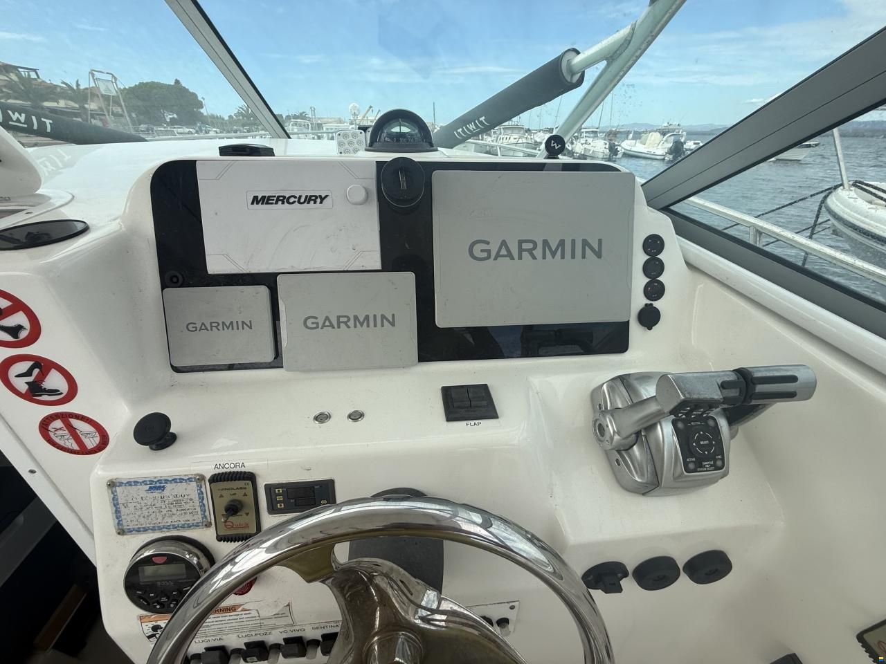 Sea Pro 27 Express WA