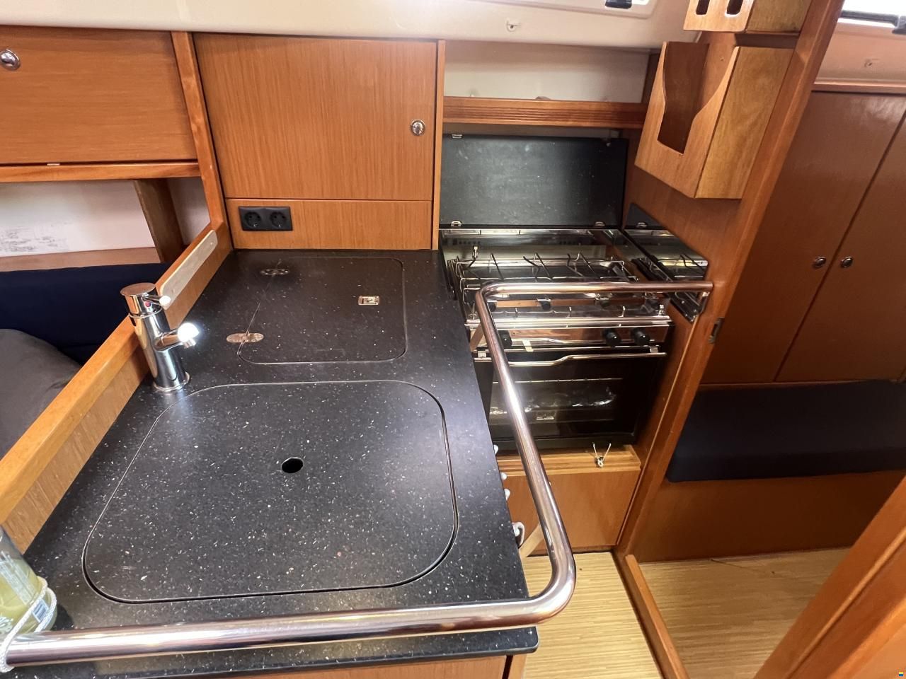 Bavaria Cruiser 32