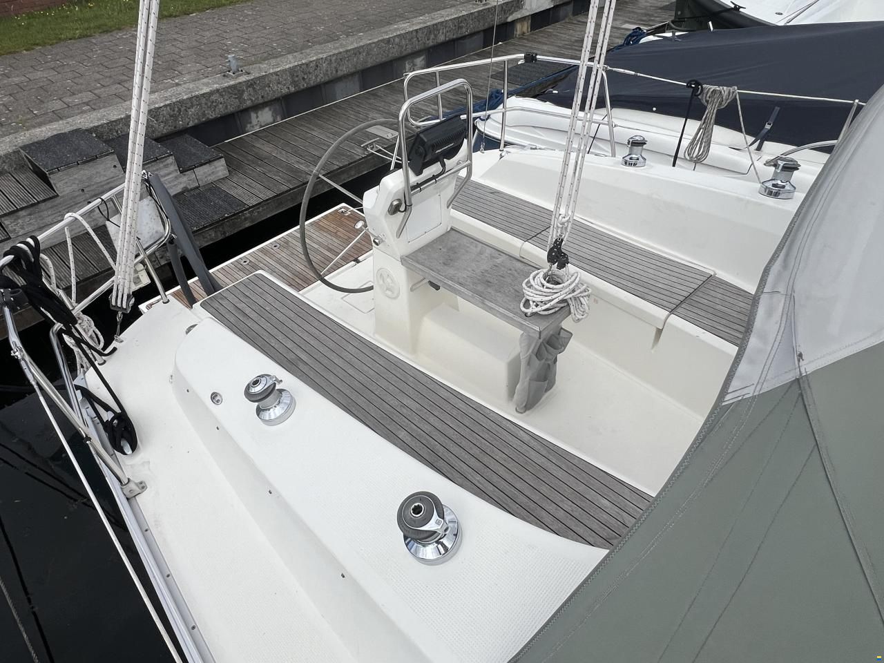 Bavaria Cruiser 32