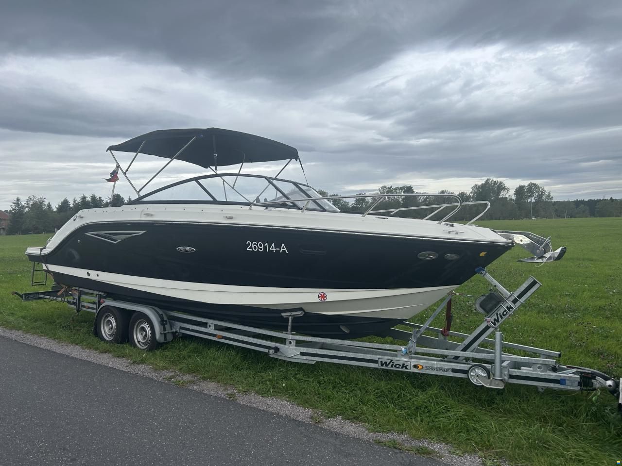 Sea Ray 250 Sunsport