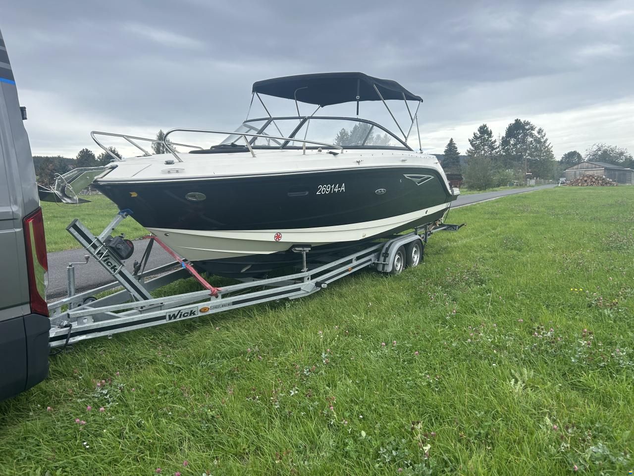 Sea Ray 250 Sunsport