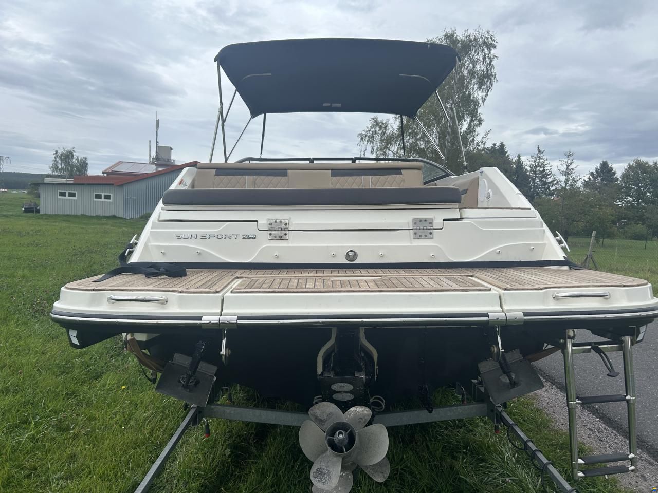 Sea Ray 250 Sunsport