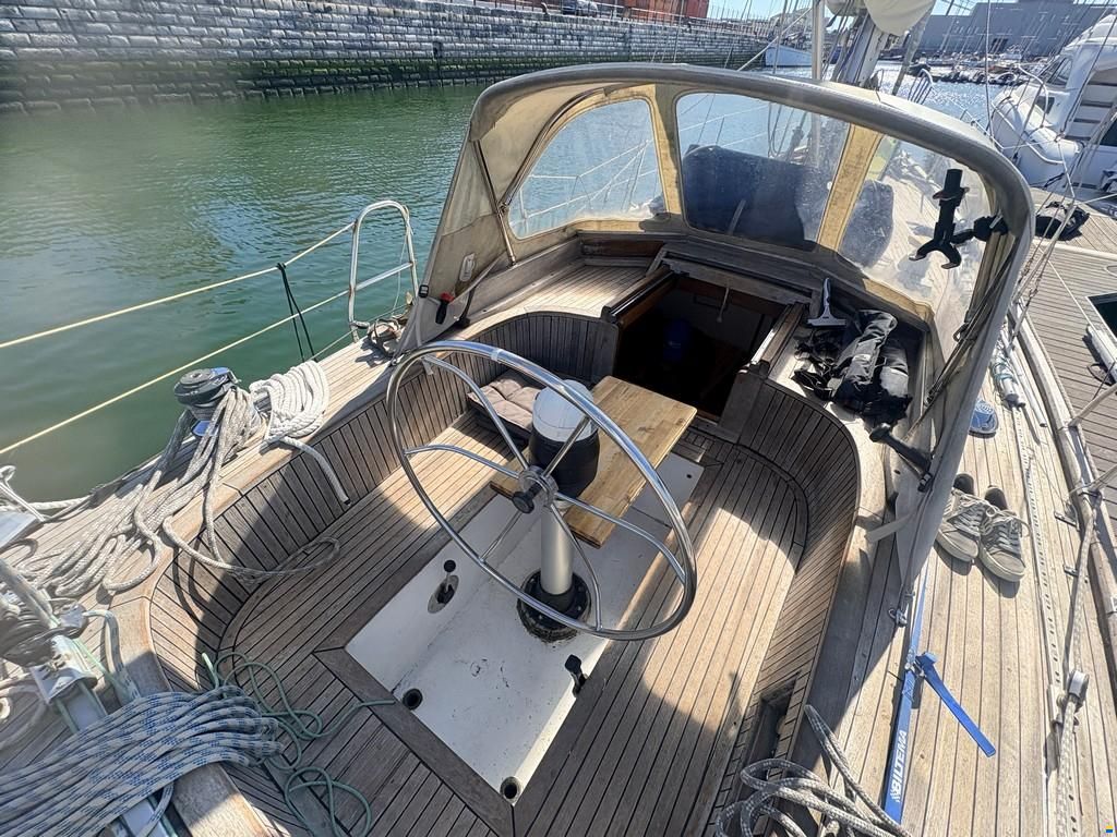 Endurance 37