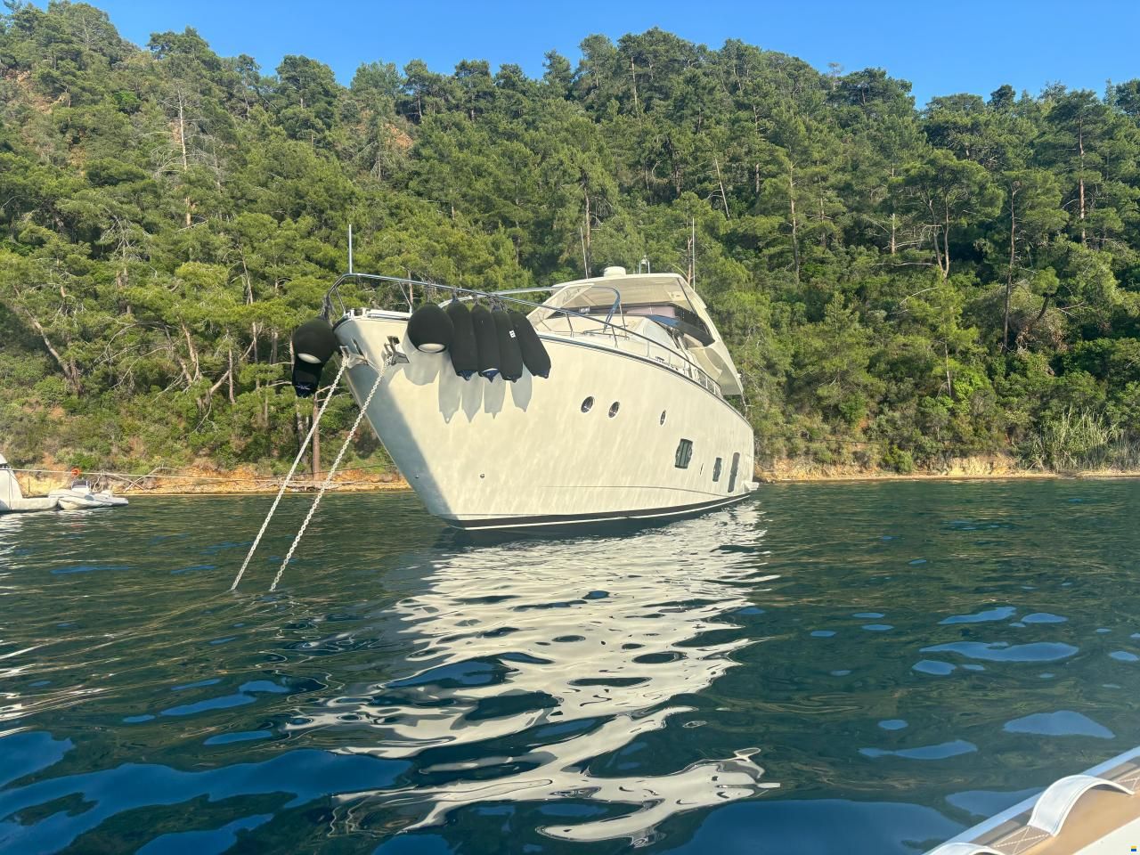 Ferretti Feretti 800