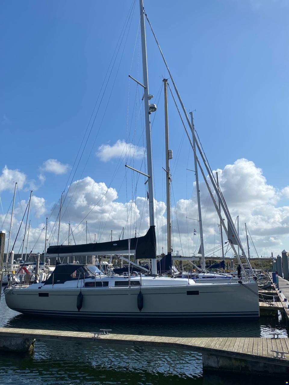 Hanse 385 (in een unieke uitvoering)