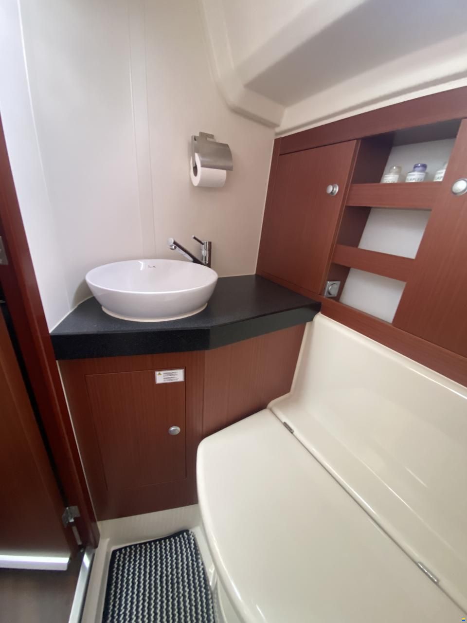 Hanse 385 (in een unieke uitvoering)