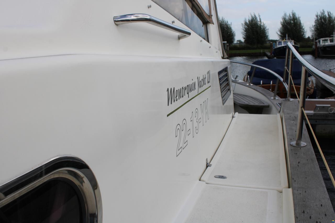 Menorquin MY 120 Open