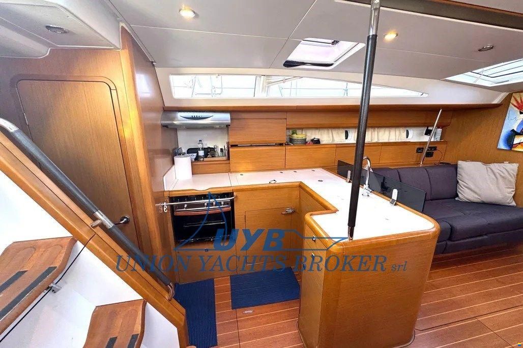 Jeanneau 53