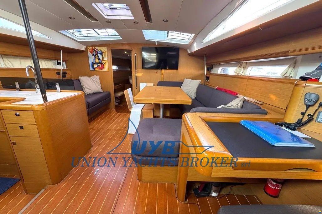 Jeanneau 53