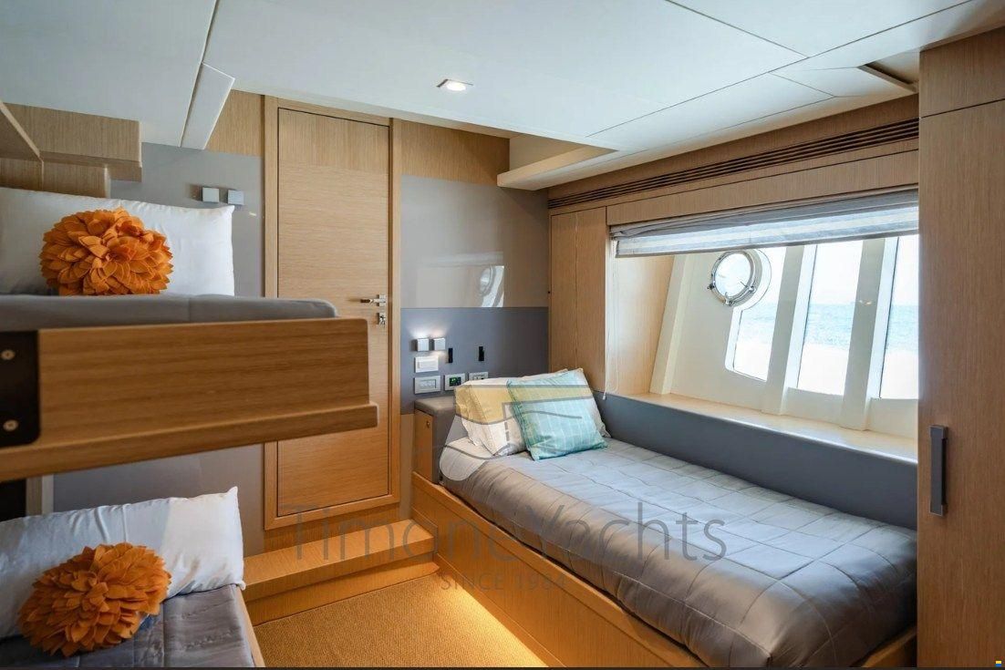 Custom Line Navetta 26