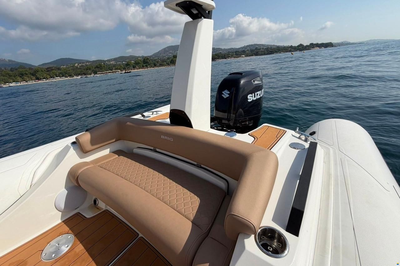 Brig Inflatable Boats Eagle 8