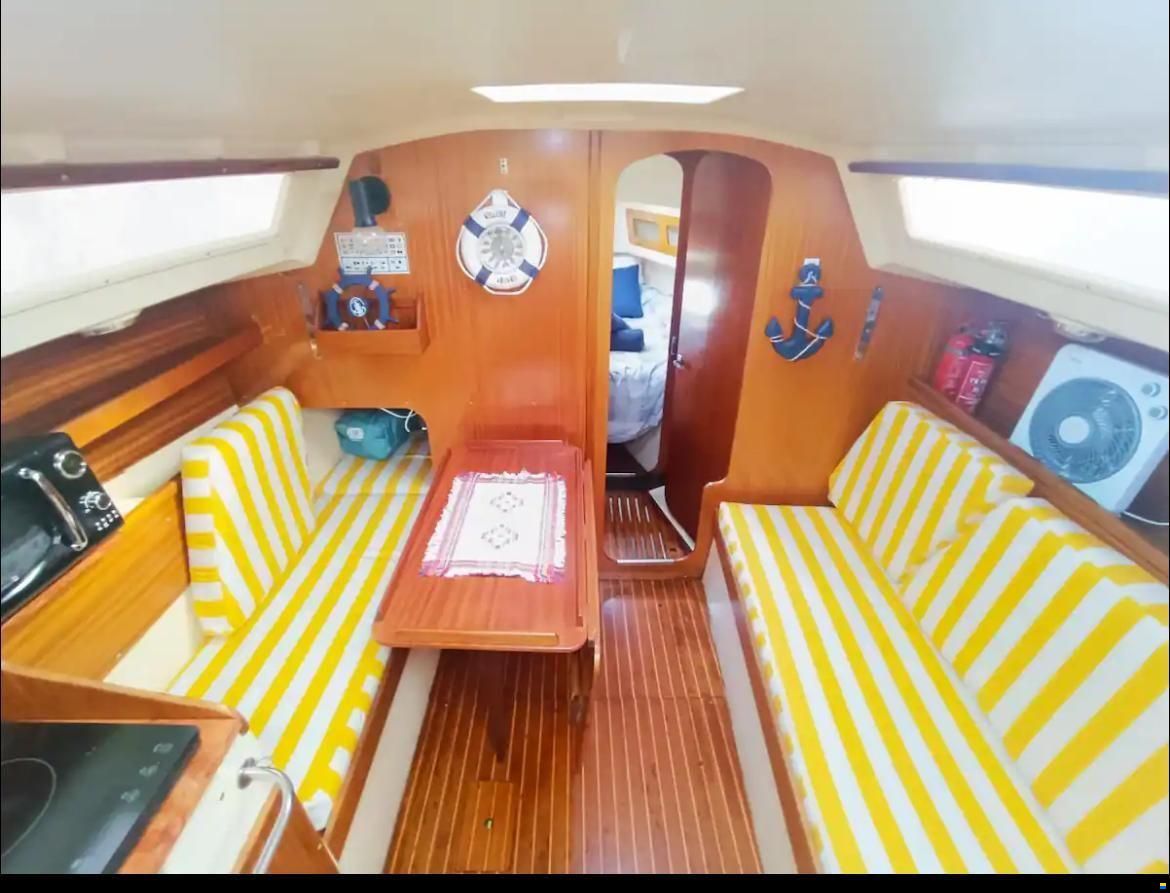Dufour 2800