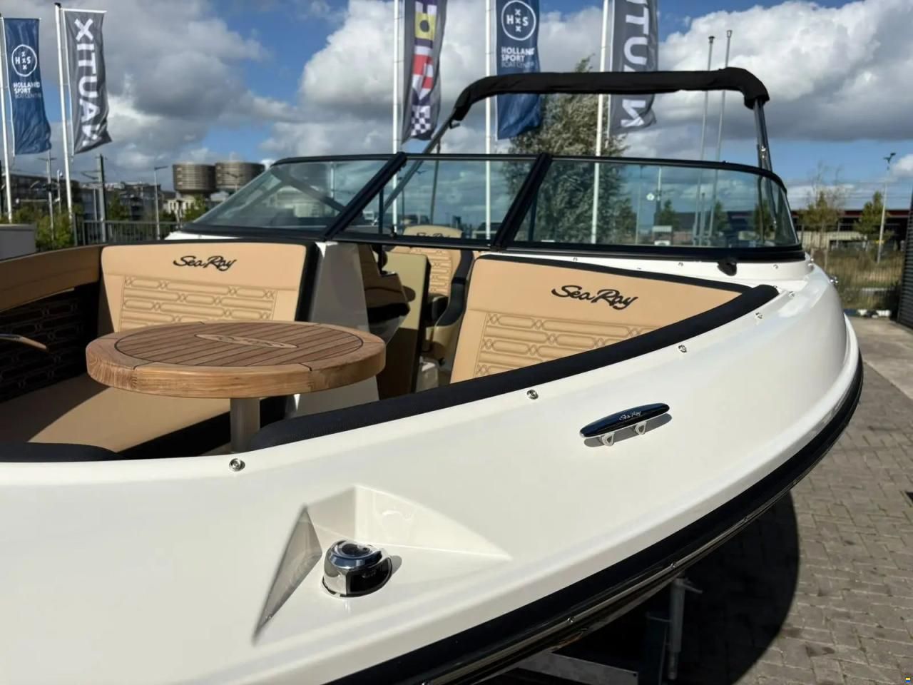 Sea Ray SPX 190