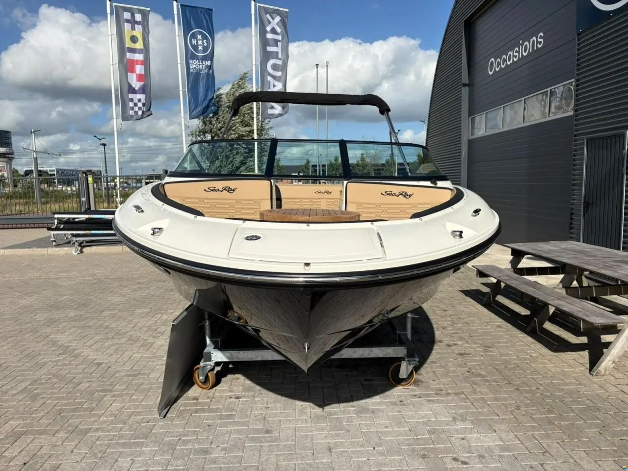 Sea Ray SPX 190