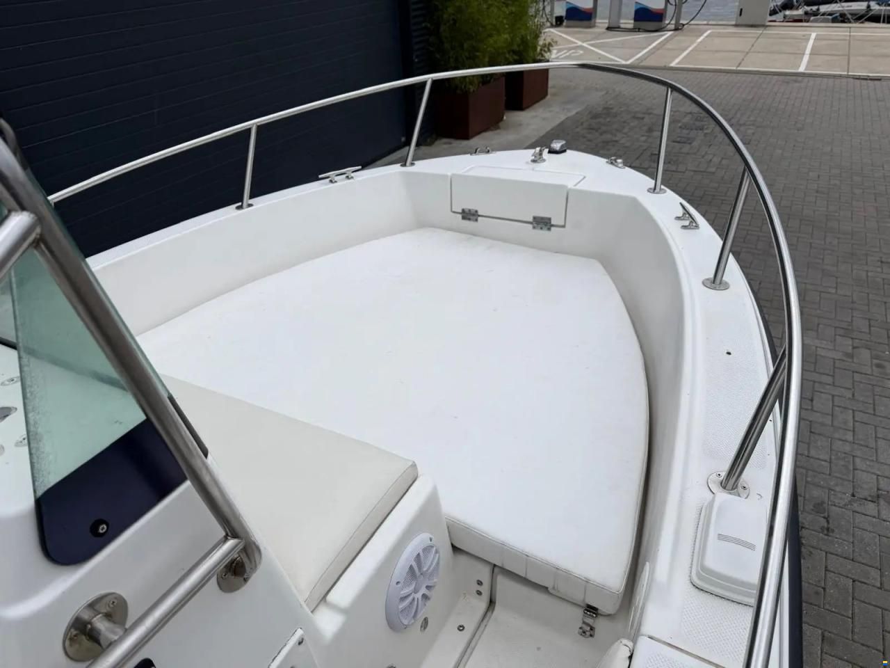 Robalo 1820 Center Console