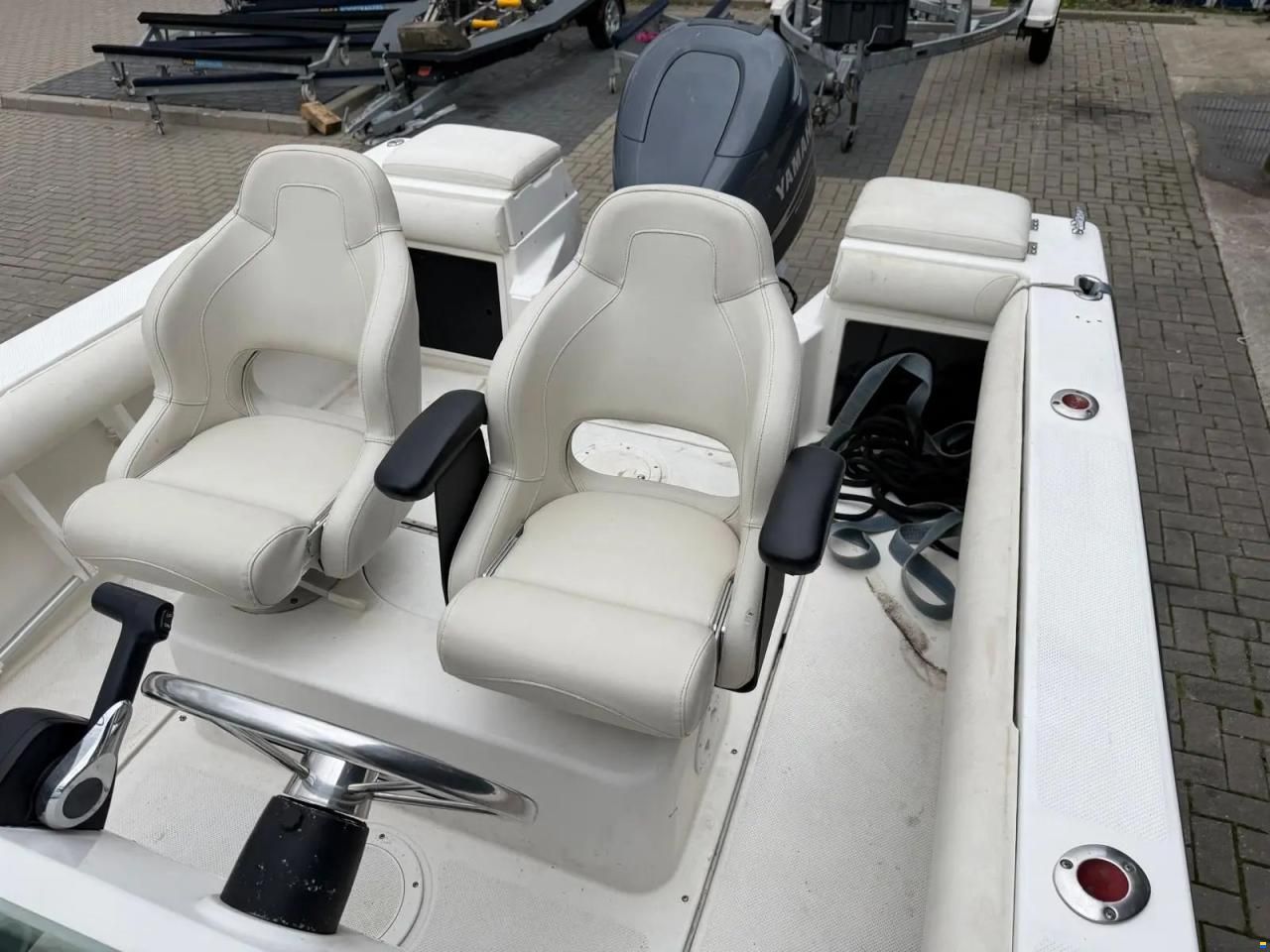 Robalo 1820 Center Console