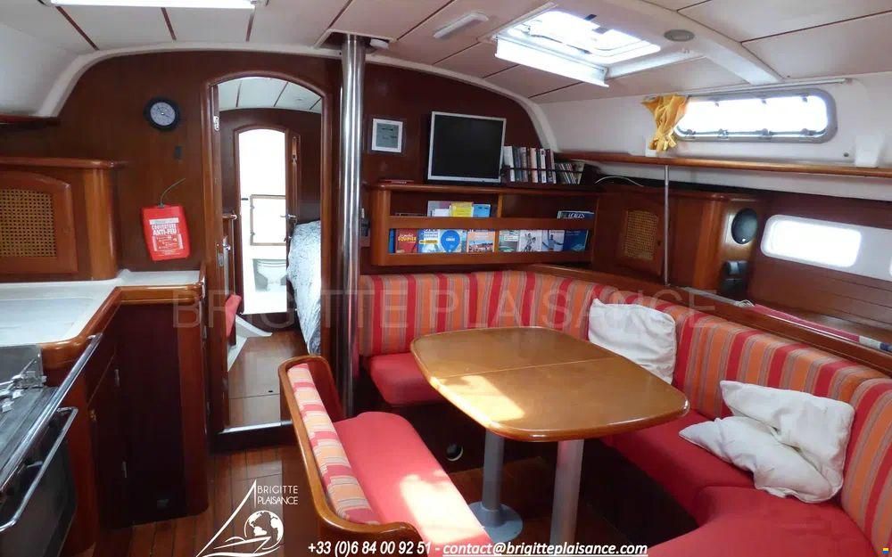 Beneteau Oceanis 411