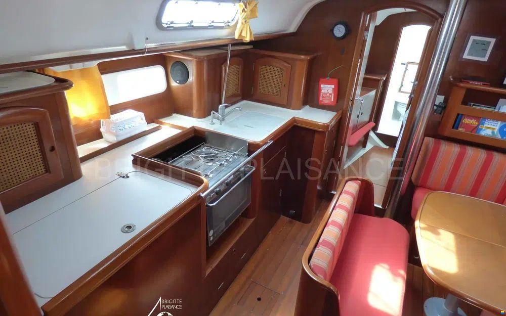 Beneteau Oceanis 411