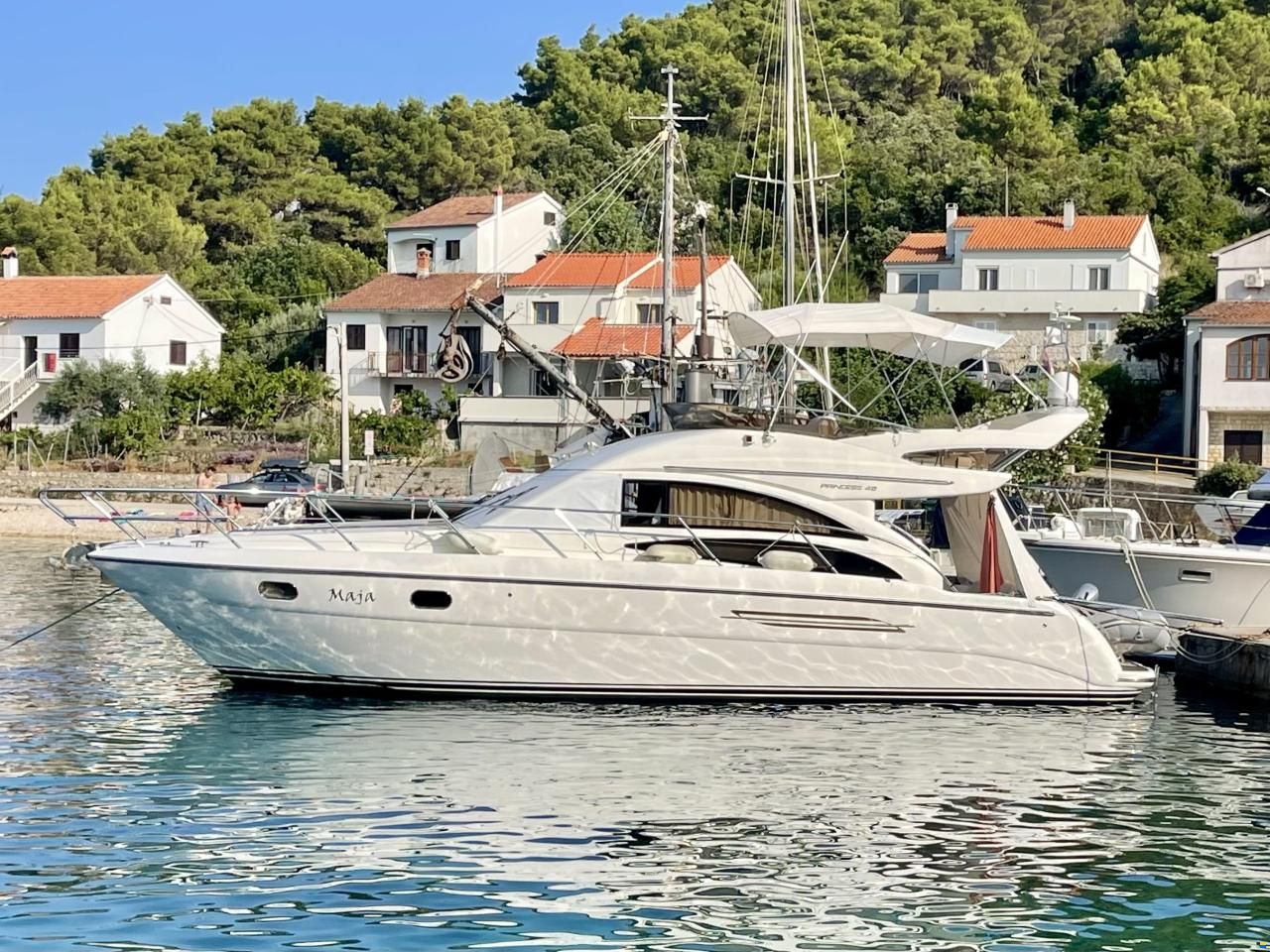 Princess 42 Fly - gepflegtes Liebhaberboot